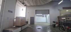 E9 Premium (D27), Factory #553565771